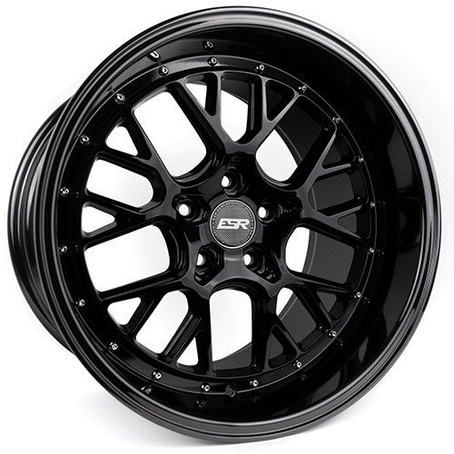 ESR CS11 Gloss Black - Part Number 88551430 CS11GBLK 5X115 ESR CS11 Gloss Black Photo